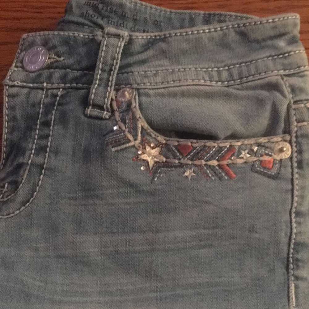 Knox Rose short shorts